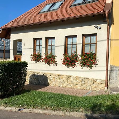 Апартаменты Gardonyi Apartman Эгер Экстерьер фото